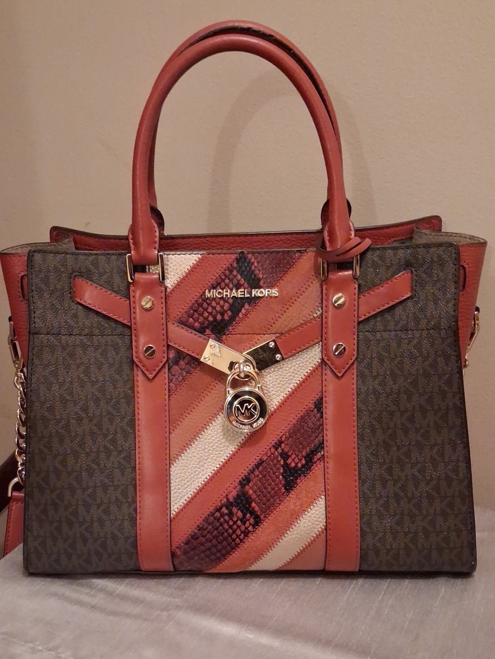 Michael Kors Red Leather And Suede Hamilton.